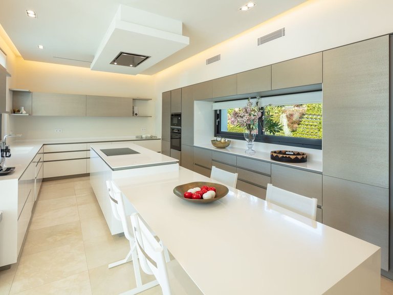 Villa for Sale in Nueva Andalucia Malaga 7