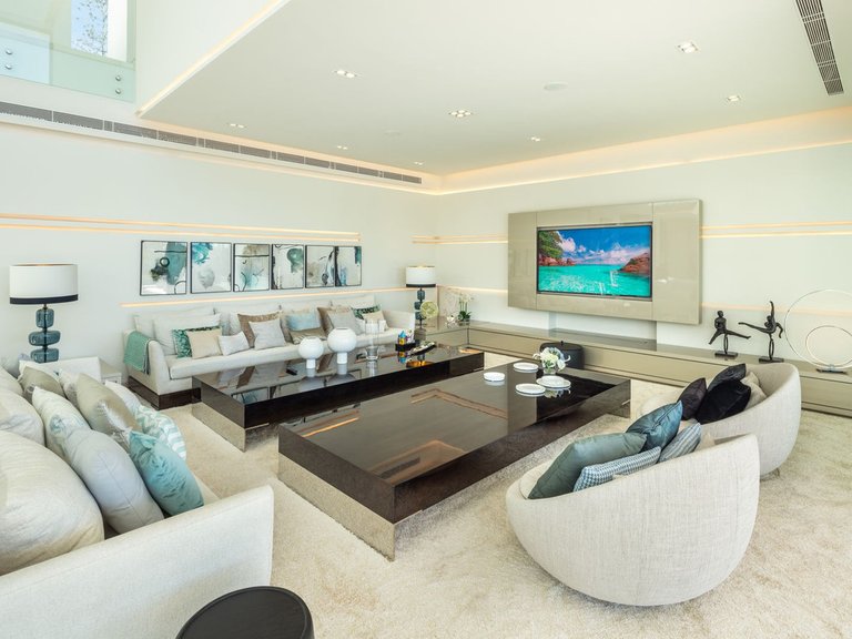 Villa for Sale in Nueva Andalucia Malaga 9