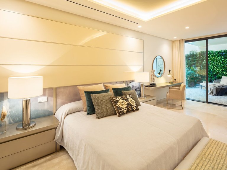 Villa for Sale in Nueva Andalucia Malaga 24