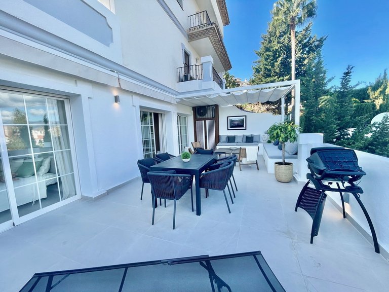 Apartment for Sale in Nueva Andalucia Malaga 2