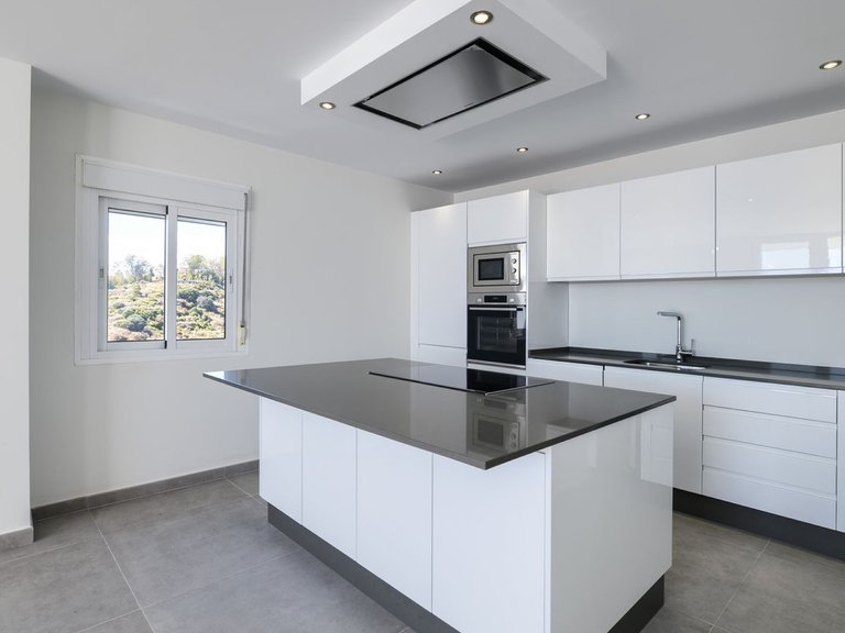 Penthouse for Sale in Estepona Malaga 3