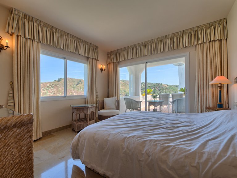 Apartment for Sale in Benahavis Malaga 7
