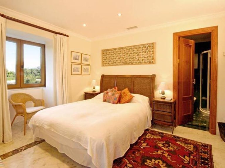 Villa for Sale in Marbella Este Malaga 5