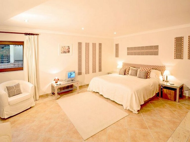 Villa for Sale in Marbella Este Malaga 6