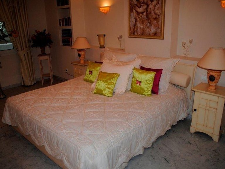 Apartment for Sale in Marbella - Puerto Banus Malaga 5