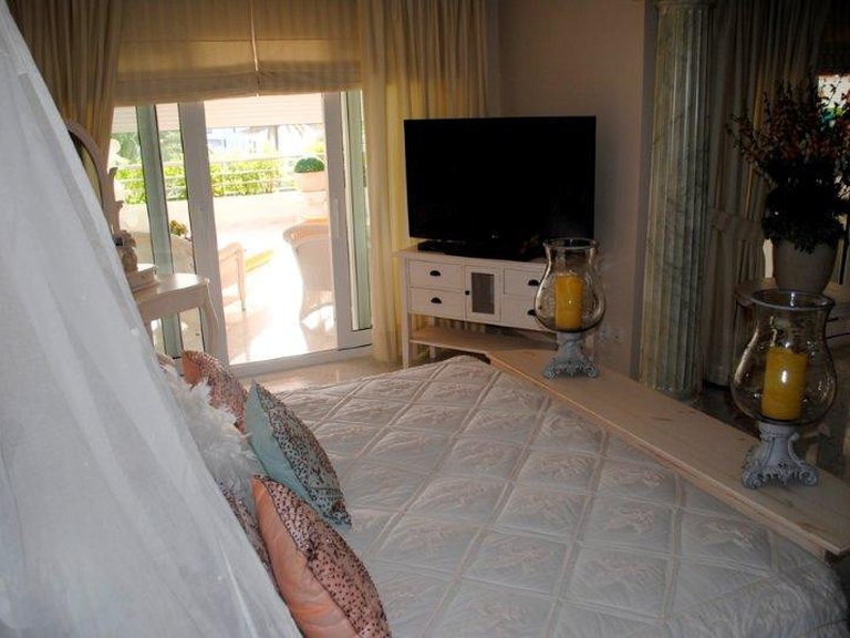 Apartment for Sale in Marbella - Puerto Banus Malaga 8