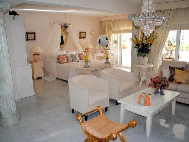 Apartment for Sale in Marbella - Puerto Banus Malaga 4