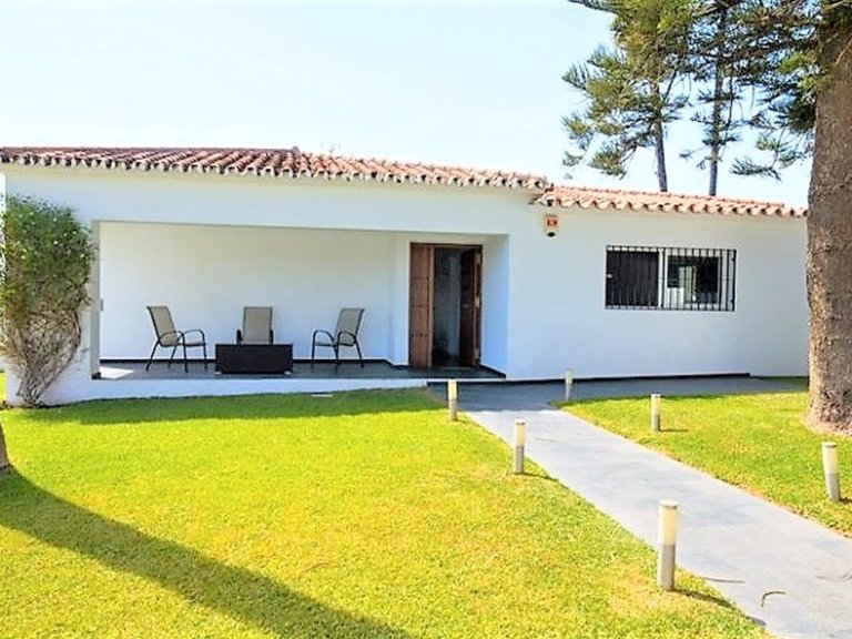 Villa for Rent in San Pedro De Alcantara Malaga 1