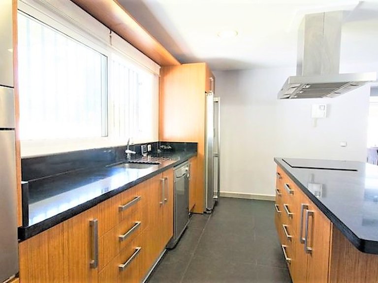 Villa for Rent in San Pedro De Alcantara Malaga 5