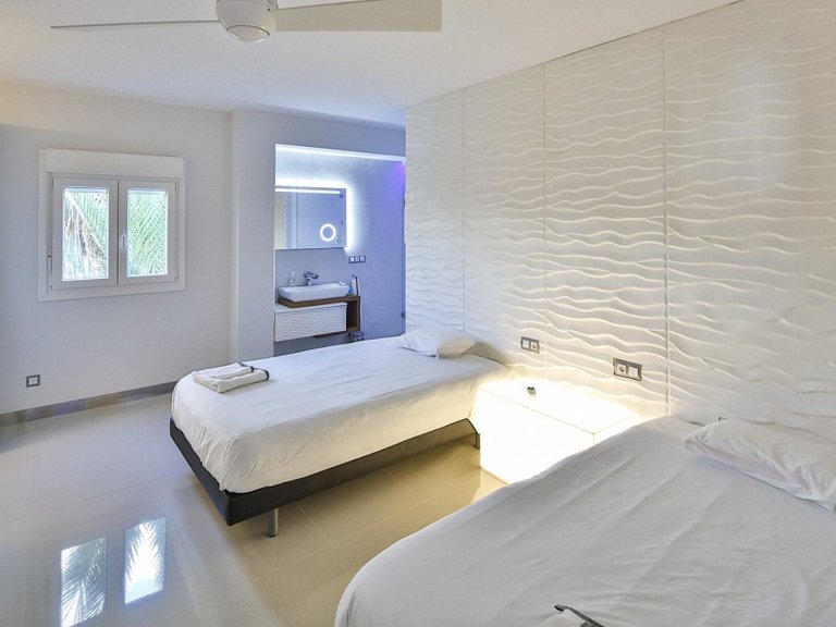 Apartment for Sale in Marbella - Puerto Banus Malaga 12