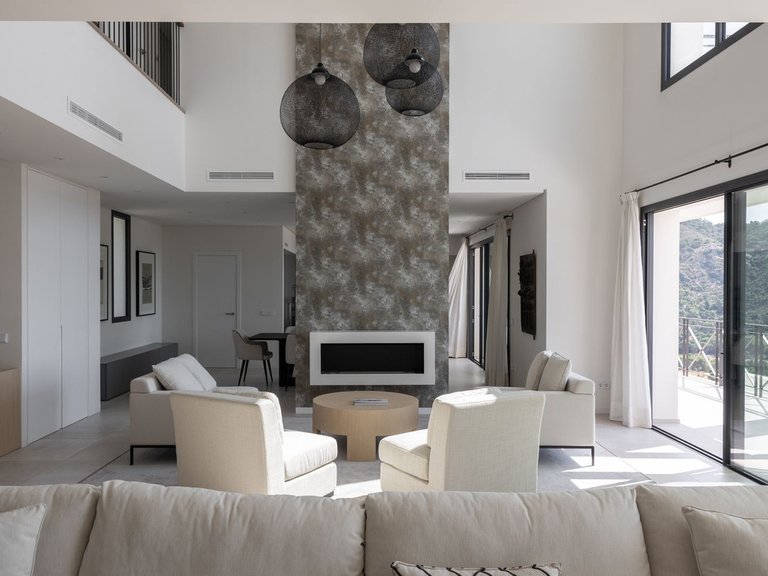 Villa for Sale in Benahavis Malaga 3