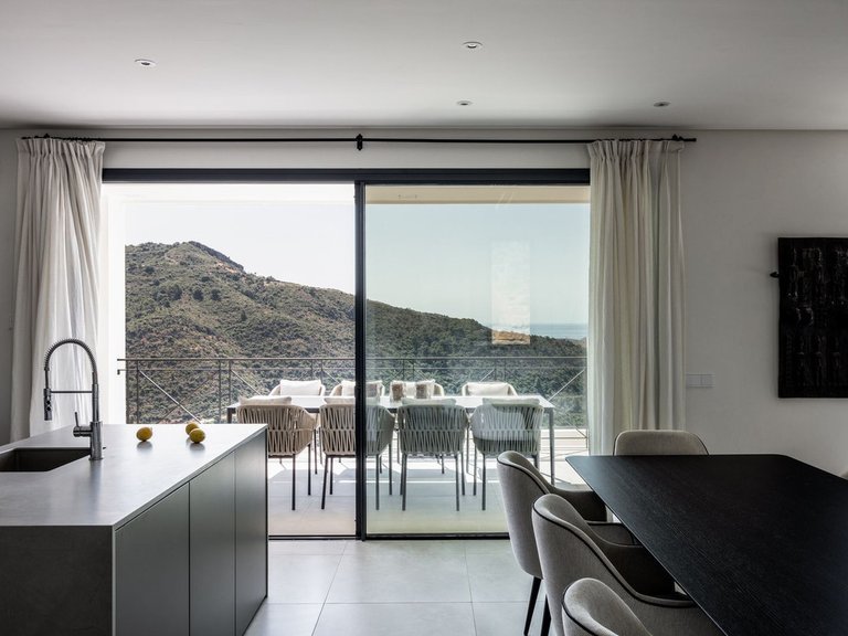 Villa for Sale in Benahavis Malaga 15