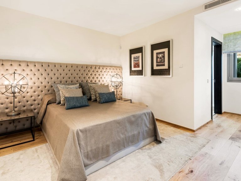 Town House for Sale in Marbella Golden Mile Malaga 9