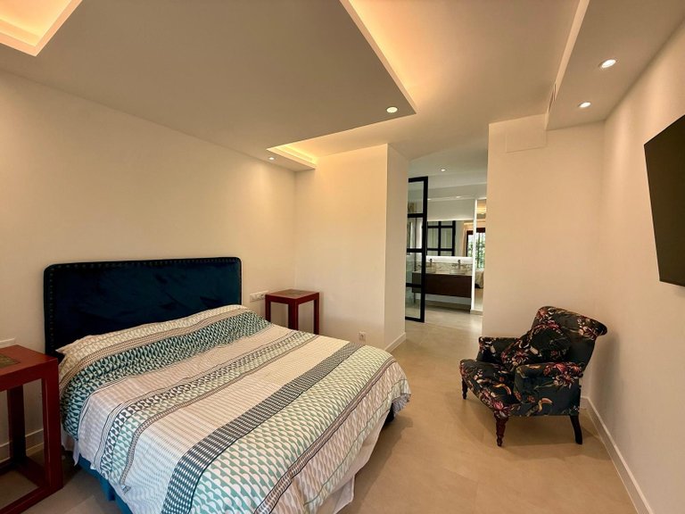 Apartment for Sale in Nueva Andalucia Malaga 4