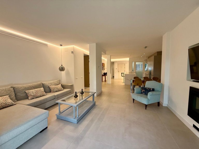 Apartment for Sale in Nueva Andalucia Malaga 2