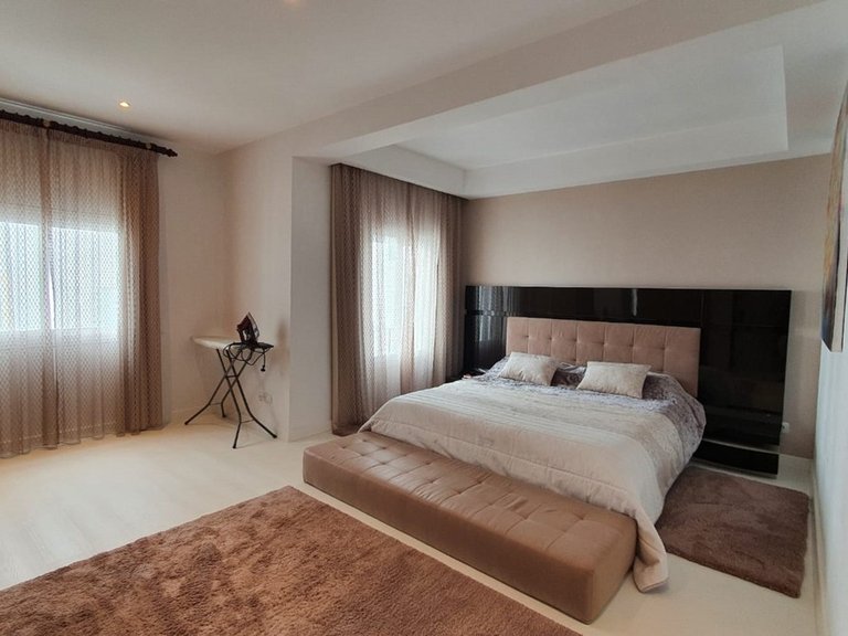 Apartment for Sale in Marbella - Puerto Banus Malaga 5