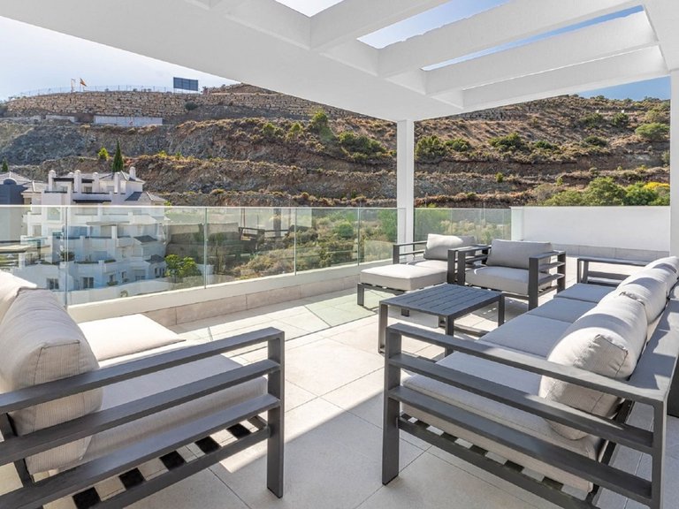 Apartment for Sale in Benahavis Malaga 2