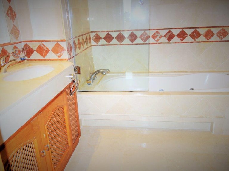 Apartment for Sale in Estepona Malaga 24