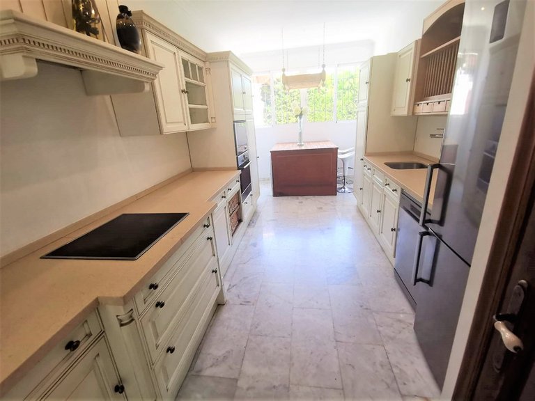 Villa for Rent in San Pedro De Alcantara Malaga 6