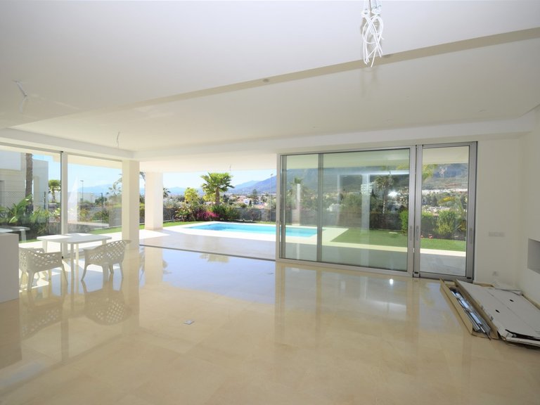 Villa for Sale in Marbella Malaga 13