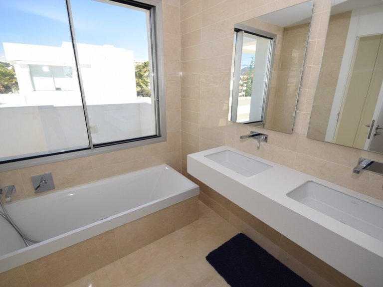 Villa for Sale in Marbella Malaga 17