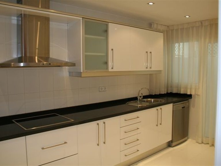 Apartment for Sale in Marbella - Puerto Banus Malaga 6