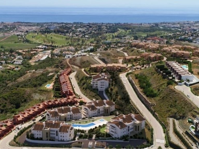 Apartment for Sale in Benahavis, Malaga 17
