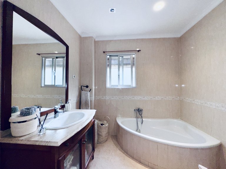 Apartment for Sale in Malaga - Centro, Malaga 10