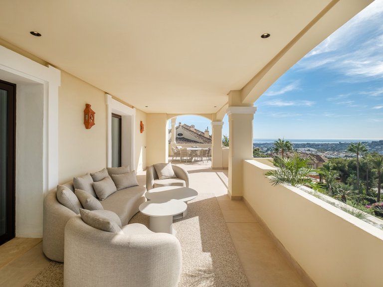 Penthouse for Sale in Marbella, Malaga 28