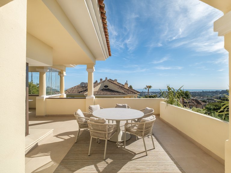 Penthouse for Sale in Marbella, Malaga 30
