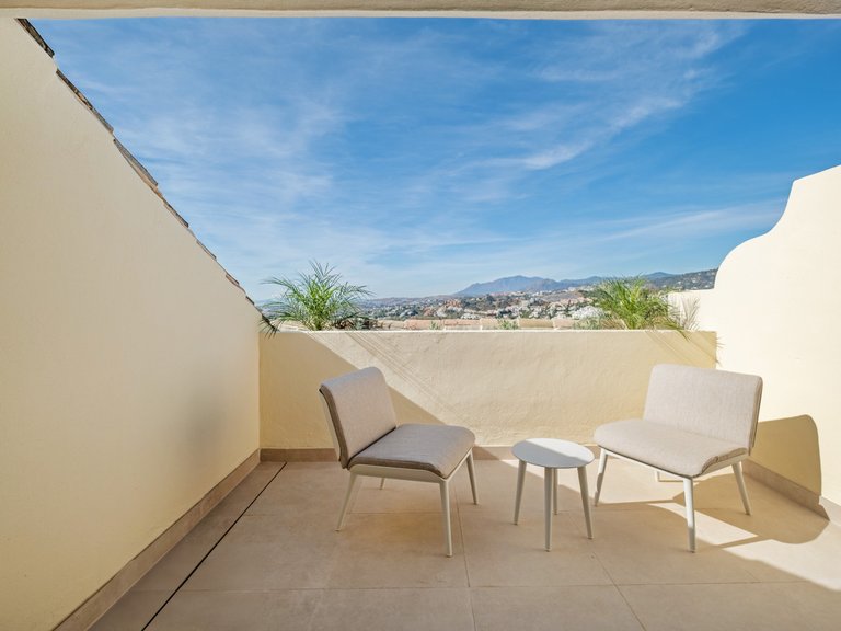 Penthouse for Sale in Marbella, Malaga 11
