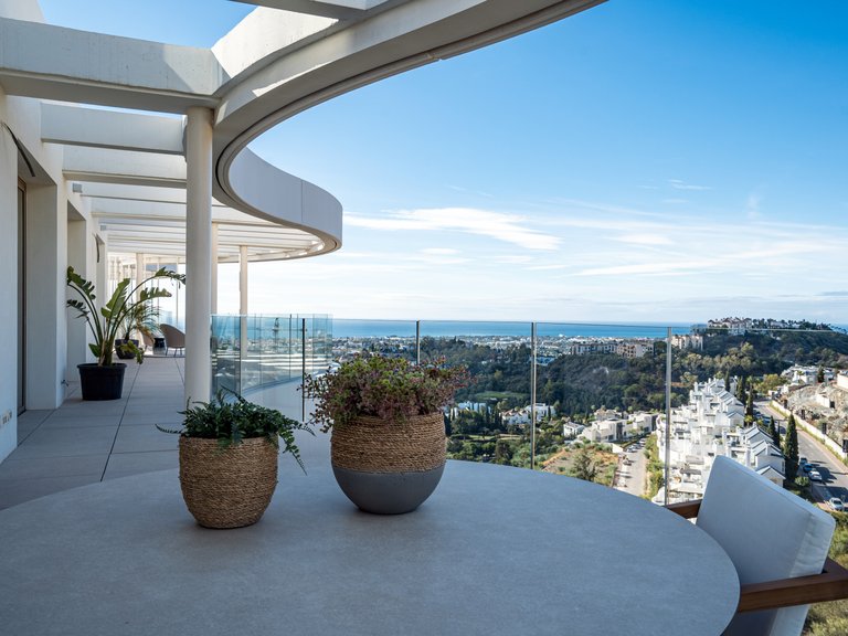 Penthouse for Sale in Benahavis, Malaga 2