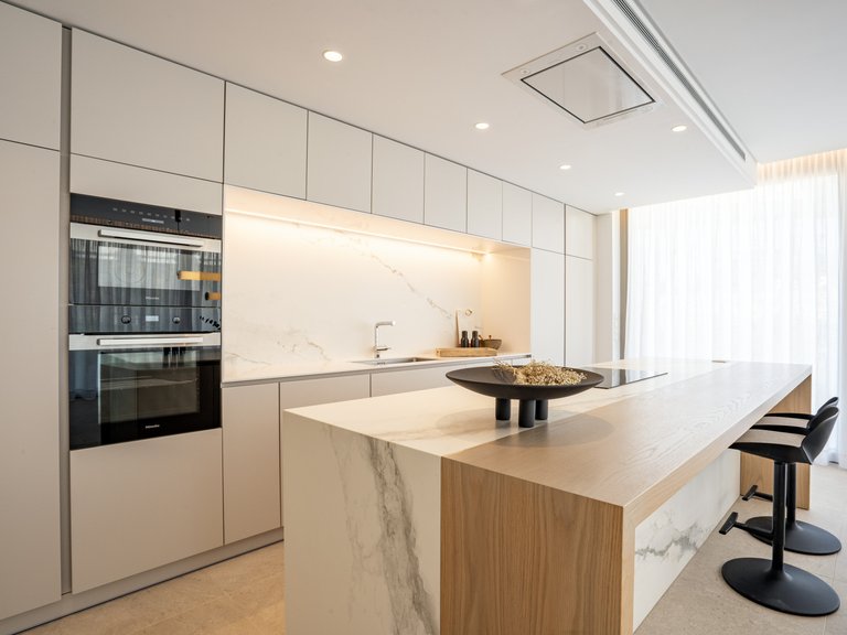 Penthouse for Sale in Benahavis, Malaga 19