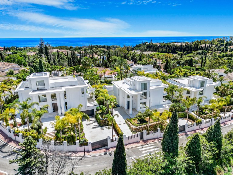 Villa for Sale in Marbella, Malaga 4