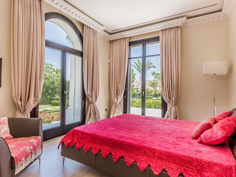 Villa for Sale in Marbella, Malaga 19