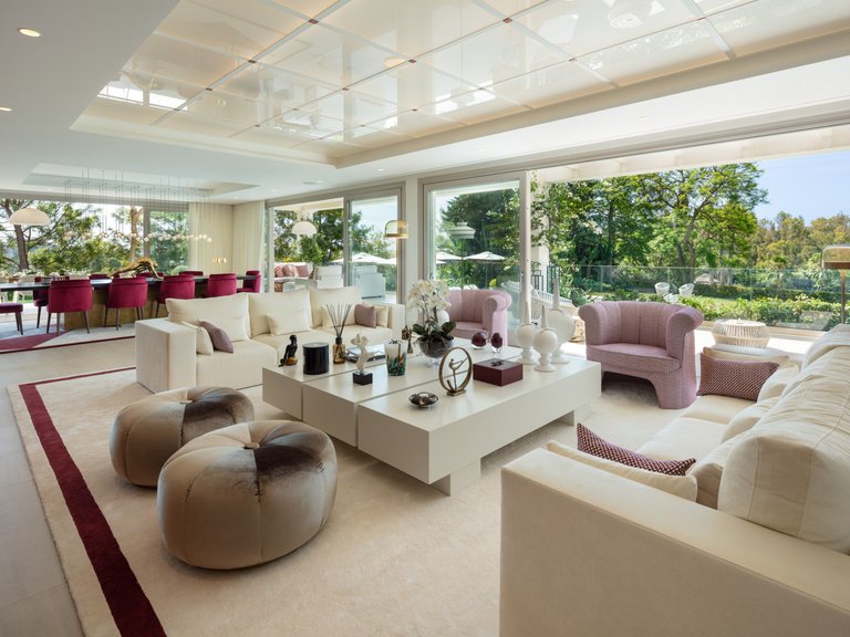 Villa for Sale in Marbella, Malaga 3