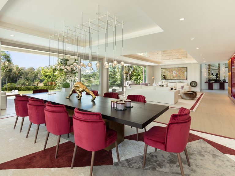 Villa for Sale in Marbella, Malaga 10
