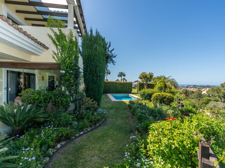 Apartment for Sale in Marbella, Malaga 11