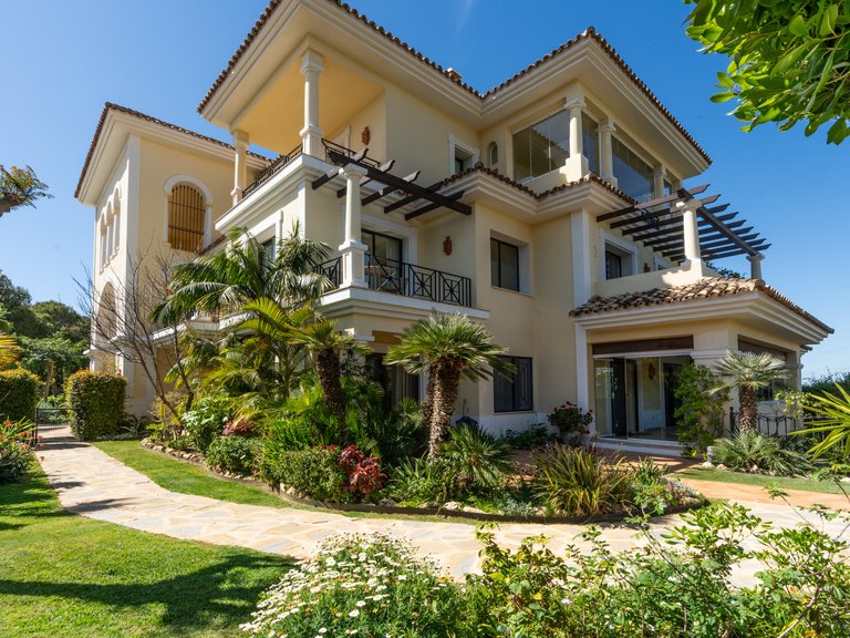 Apartment for Sale in Marbella, Malaga 10