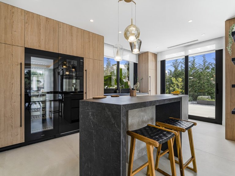 Villa for Sale in Marbella, Malaga 42