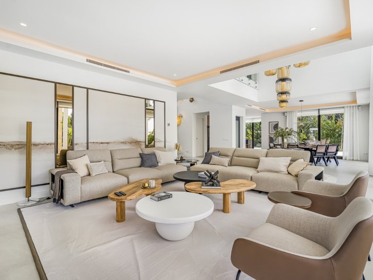 Villa for Sale in Marbella, Malaga 47