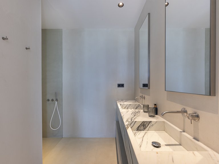 Apartment for Sale in Benahavis, Malaga 22