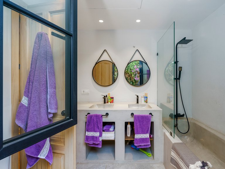 Villa for Sale in San Pedro De Alcantara, Malaga 30