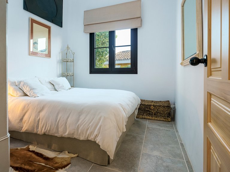 Villa for Sale in San Pedro De Alcantara, Malaga 46