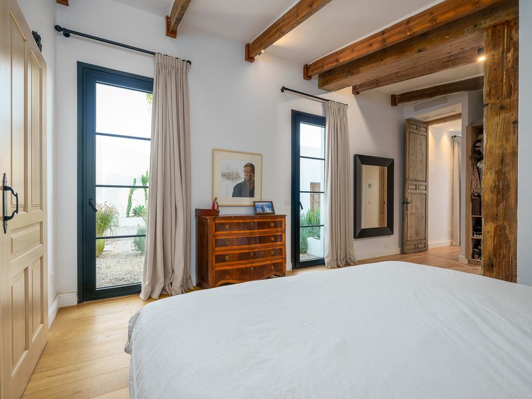 Villa for Sale in San Pedro De Alcantara, Malaga 32