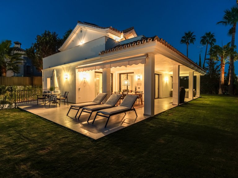 Villa for Sale in Marbella, Malaga 44