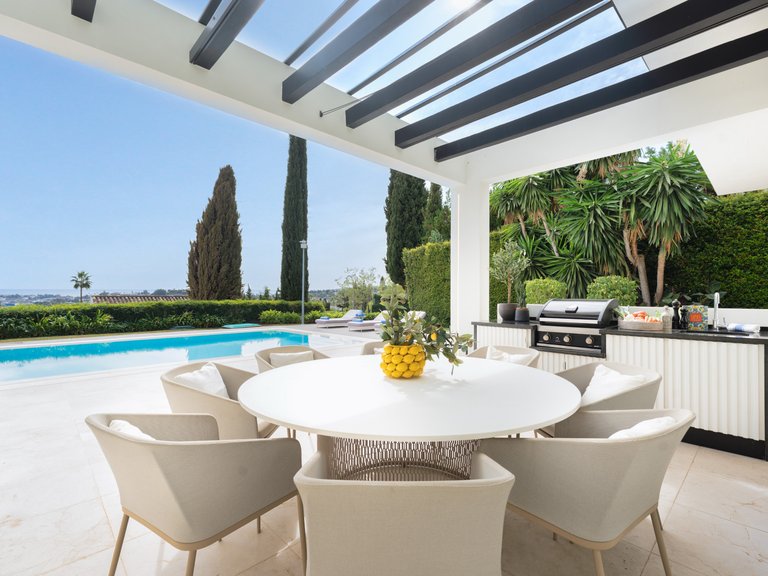 Villa for Sale in Marbella, Malaga 3