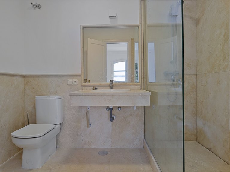 Town House for Sale in Benahavis, Malaga 8