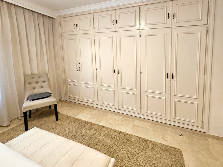 Apartment for Sale in Marbella, Malaga 16
