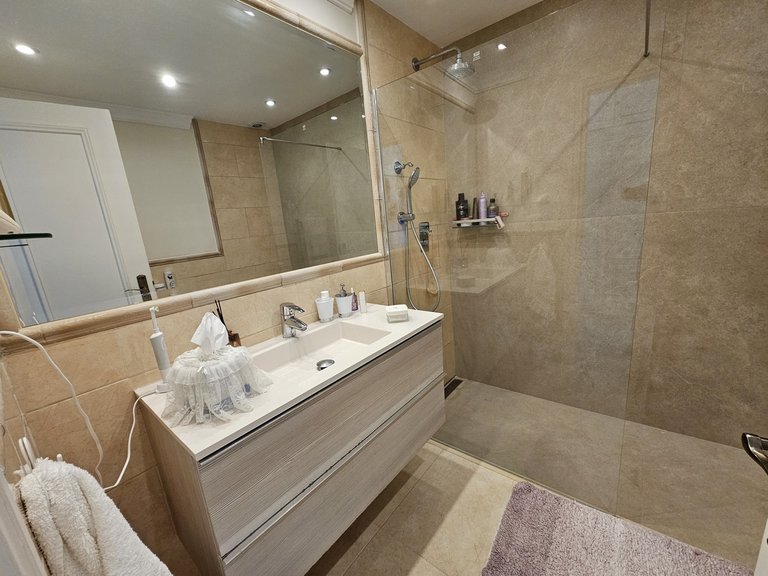 Apartment for Sale in Marbella, Malaga 14